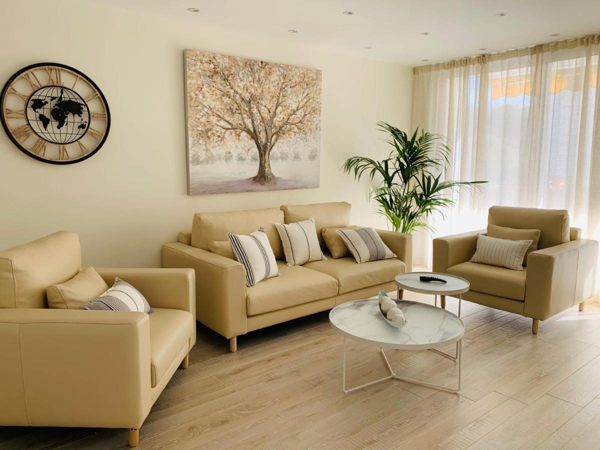 Sitges Spaces Oasis Suites- 4 Bedroom, 4 Ensuite Bathrooms, Terrace, Pool, Sitges Centre Buitenkant foto